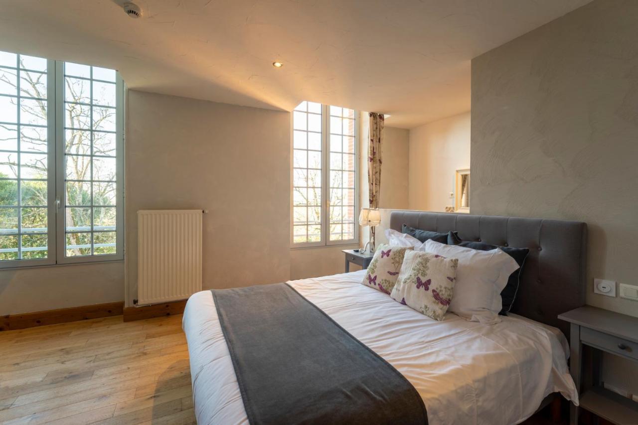 Chateau De Loubejac Hotel