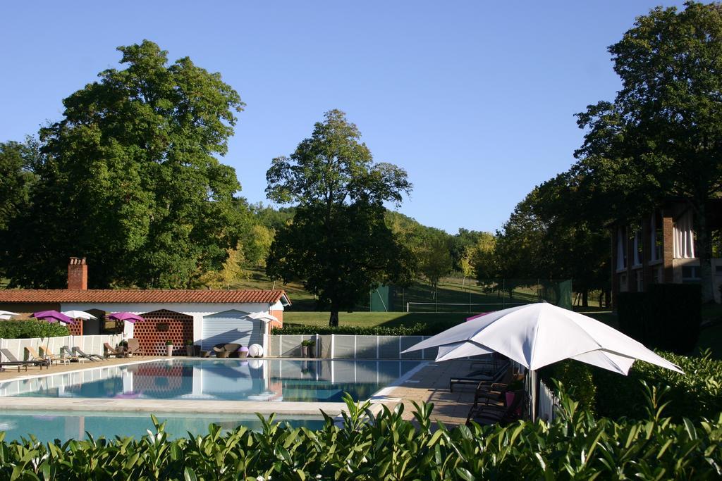 Chateau De Loubejac 3* Montauban